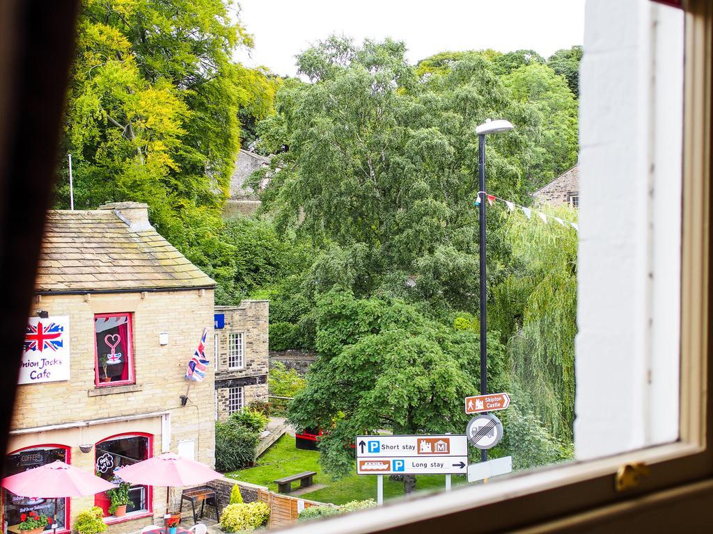 The Coach House Herberg 2*